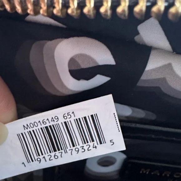 Marc Jacobs Flash Printed Crossbody Bag - Picture 3 of 15